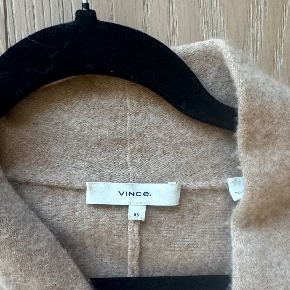 Vince Cashmere Beige V-Neck Wrap Sweater - Picture 3 of 7